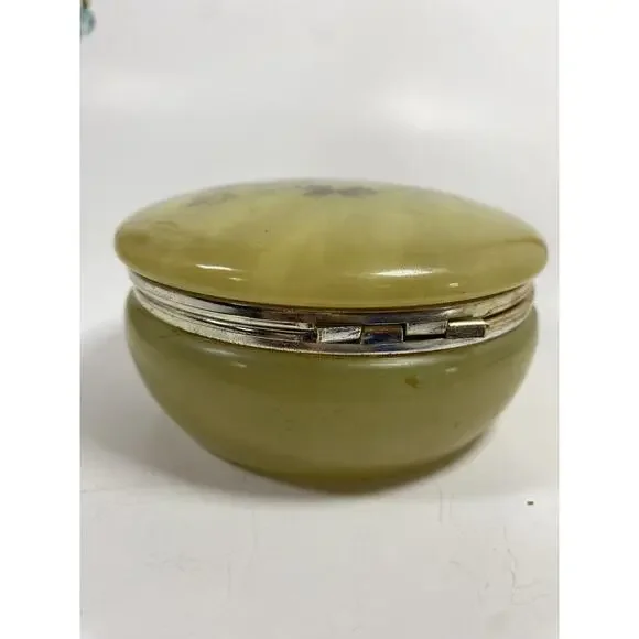 Vintage Alabaster Trinket Box - Picture 7 of 9